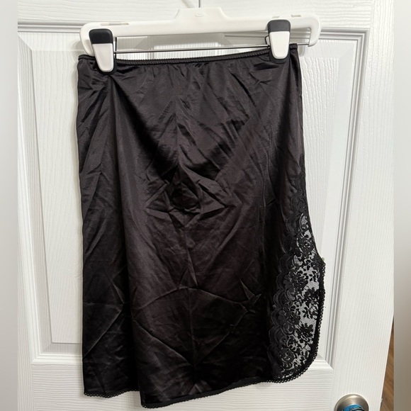 Vtg Chantilly Maidenform Lace Satin Half Slip Sz Lg Black Dacron Nylon USA Made - Picture 1 of 5